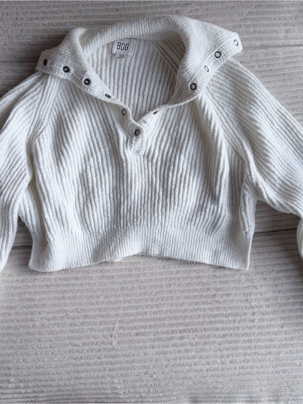 Urban Outfitters White Ribbed Snap-Collar Cropped Sweater